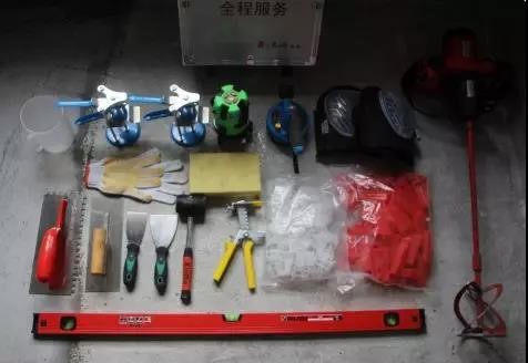 瓷砖胶怎么贴才不掉砖？龙8国际教你“流行贴砖法”省事无烦恼